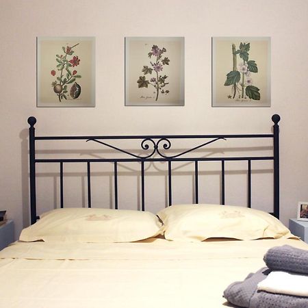 La Casetta Ferrara B&B Buitenkant foto