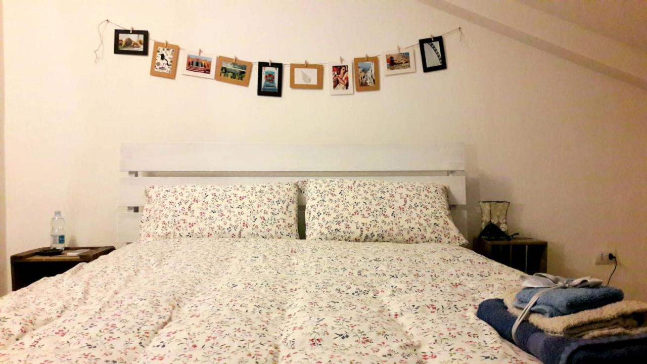 La Casetta Ferrara B&B Buitenkant foto